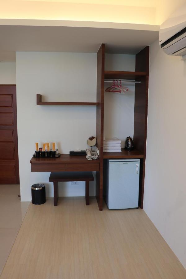 Sky Ocean Apartment Yilan Екстериор снимка