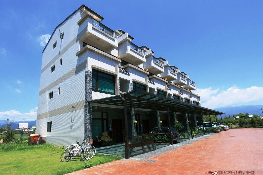 Sky Ocean Apartment Yilan Екстериор снимка